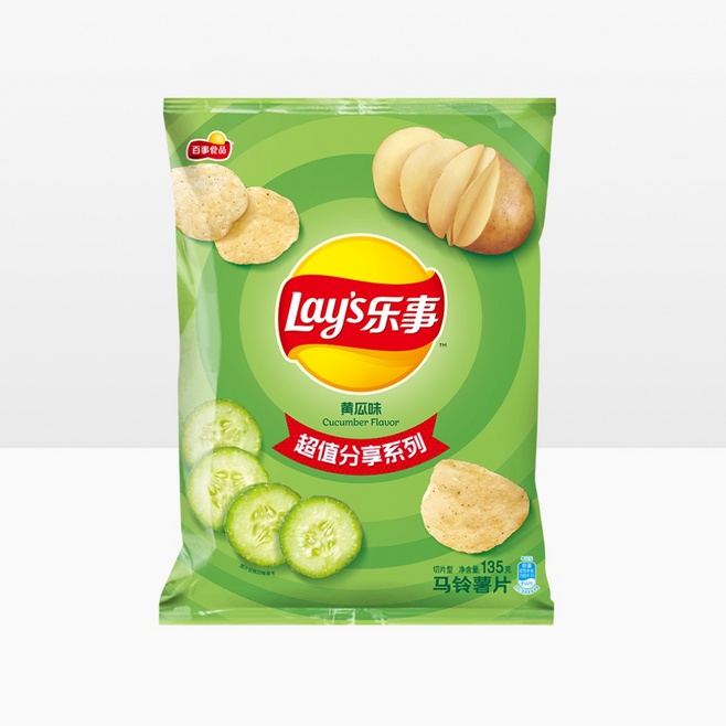 加班桌上的治愈之光 樂事黃瓜味薯片測評與辦公室零食哲學